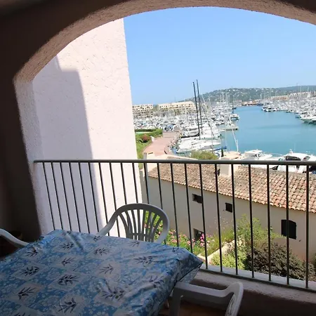 Marcogfas - T2 Avec Vue Imprenable Sur La Marina Aux Marines De A 5 Km De St Tropez *